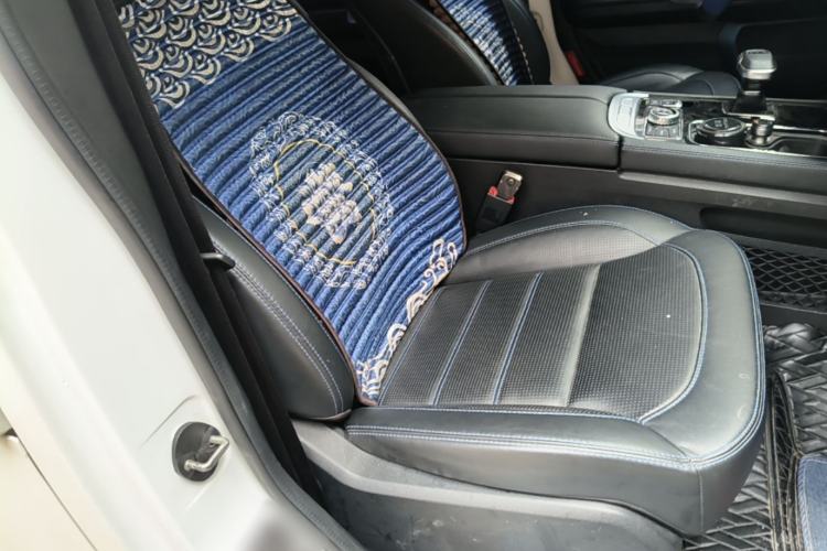 Used BAIC Off-Road BJ40 2021 2.0D Automatic Four-Wheel Drive Blade Hero Edition Adventurer Type Right Front Seat