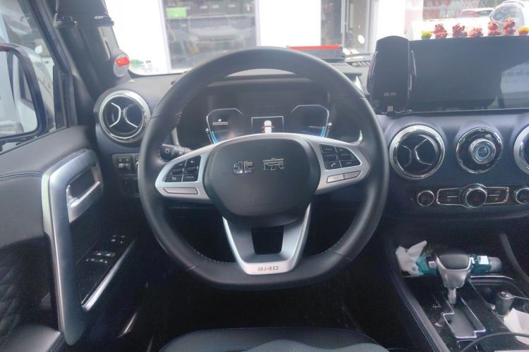 Used BAIC Off-Road BJ40 2021 2.3T Automatic Four-Wheel Drive Blade Hero Edition Supreme Version Steering Wheel