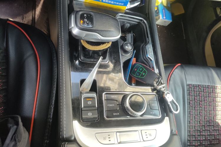 Used BAIC Off-Road BJ40 2021 2.0T Automatic Four-Wheel Drive Ring the Tower Champion Edition Gear Lever