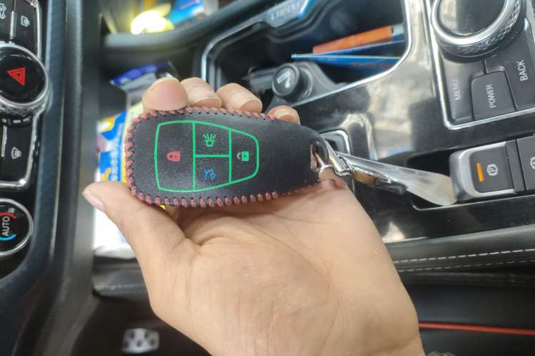 Used BAIC Off-Road BJ40 2021 2.0T Automatic Four-Wheel Drive Ring the Tower Champion Edition Interior 1