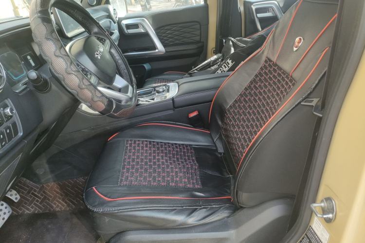 Used BAIC Off-Road BJ40 2021 2.0T Automatic Four-Wheel Drive Ring the Tower Champion Edition Left Front Seat