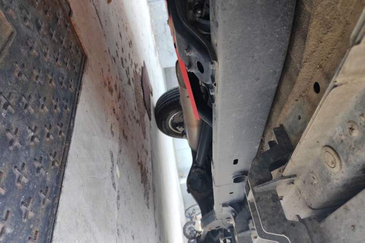 Used BAIC Off-Road BJ40 2022 2.0T Automatic Four-Wheel Drive Business Edition Chassis Front Left
