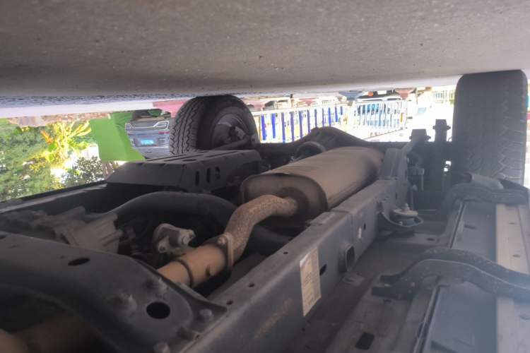 Used BAIC Off-Road BJ40 2022 2.0T Automatic Four-Wheel Drive Ring of the Tower Champion Edition Chassis Front Right