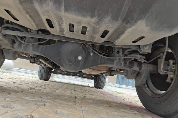 Used BAIC Off-Road BJ40 2022 2.0T Automatic Four-Wheel Drive Business Edition Chassis Rear