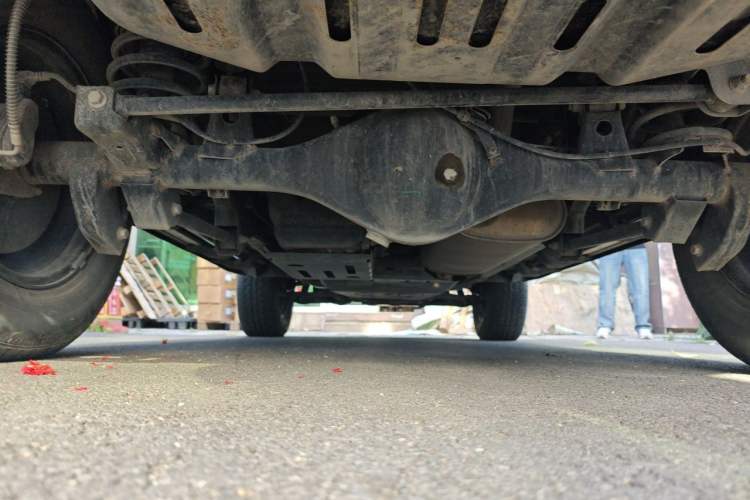 Used BAIC Off-Road BJ40 2022 2.0T Automatic Four-Wheel Drive Ring of the Tower Champion Edition Chassis Rear