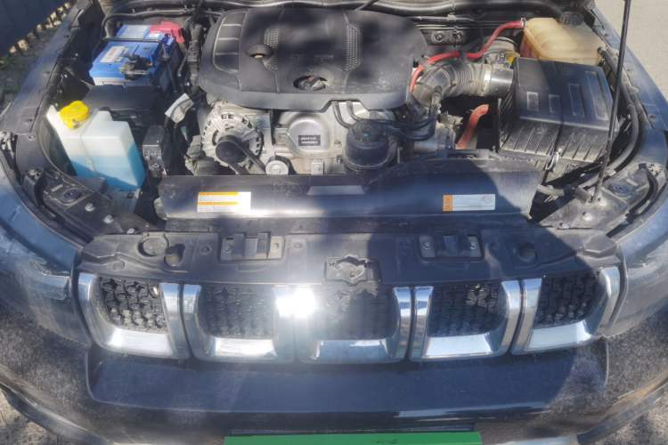 Used BAIC Off-Road BJ40 2022 2.3T Automatic All-Wheel Drive Excellence Edition Engine Bay