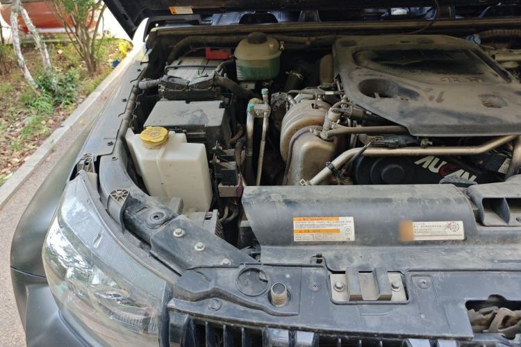 Used BAIC Off-Road BJ40 2022 2.0T Automatic Four-Wheel Drive Ring of the Tower Champion Edition Engine Bay Right