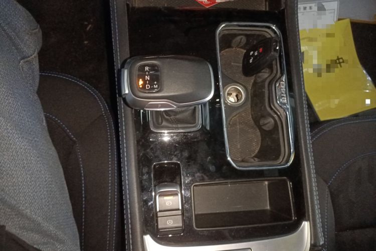 Used BAIC Off-Road BJ40 2022 2.0T Automatic Four-Wheel Drive Business Edition Gear Lever
