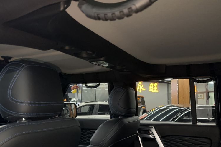 Used BAIC Off-Road BJ40 2022 2.0T Automatic Four-Wheel Drive Business Edition Headliner