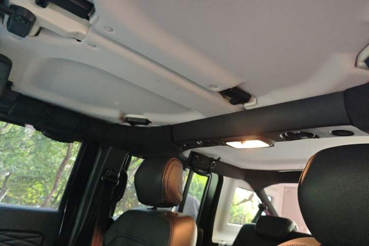 Used BAIC Off-Road BJ40 2022 2.0T Automatic Four-Wheel Drive Ring of the Tower Champion Edition Headliner