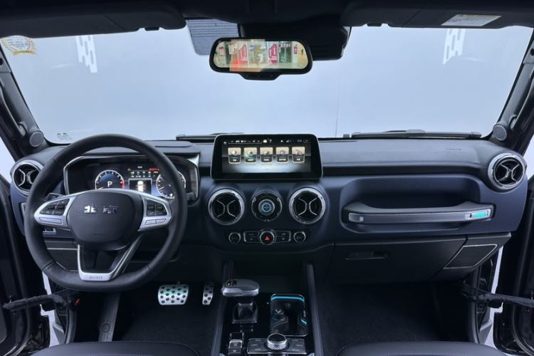 Used BAIC Off-Road BJ40 2022 2.0T Automatic Four-Wheel Drive Business Edition Interior 13