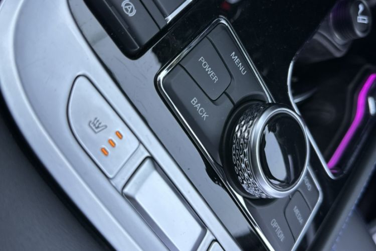 Used BAIC Off-Road BJ40 2022 2.0T Automatic Four-Wheel Drive Business Edition Interior 6