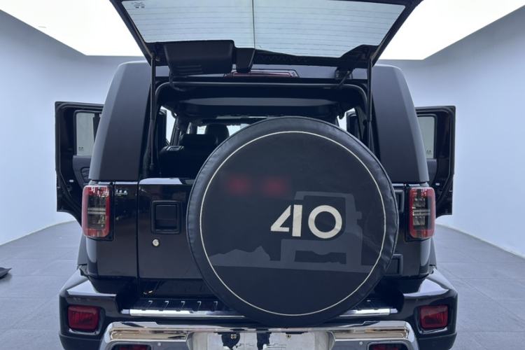 Used BAIC Off-Road BJ40 2022 2.0T Automatic Four-Wheel Drive Business Edition Interior 9