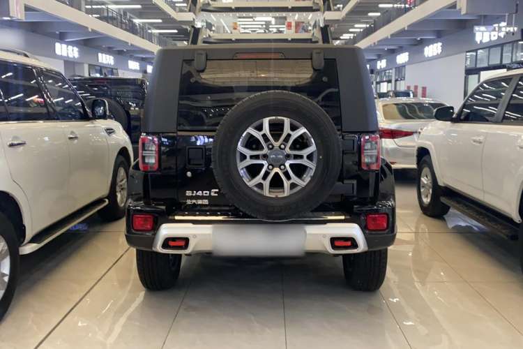 Used BAIC Off-Road BJ40 2022 2.0T Automatic Four-Wheel Drive Business Edition Rear