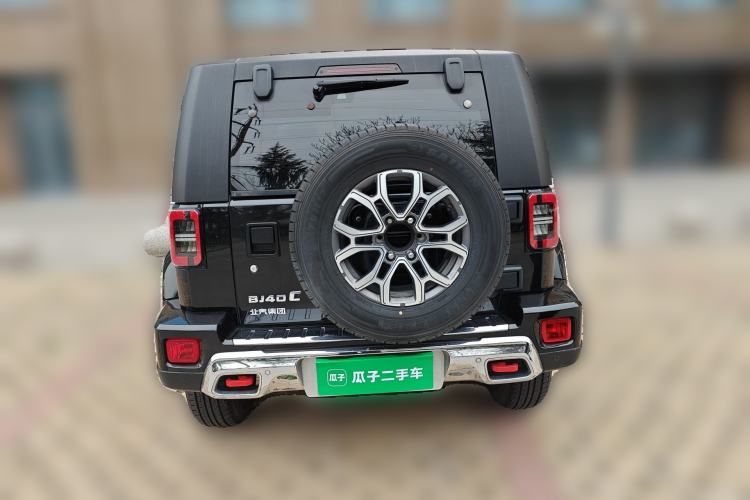Used BAIC Off-Road BJ40 2022 2.0T Automatic Four-Wheel Drive Business Edition Rear