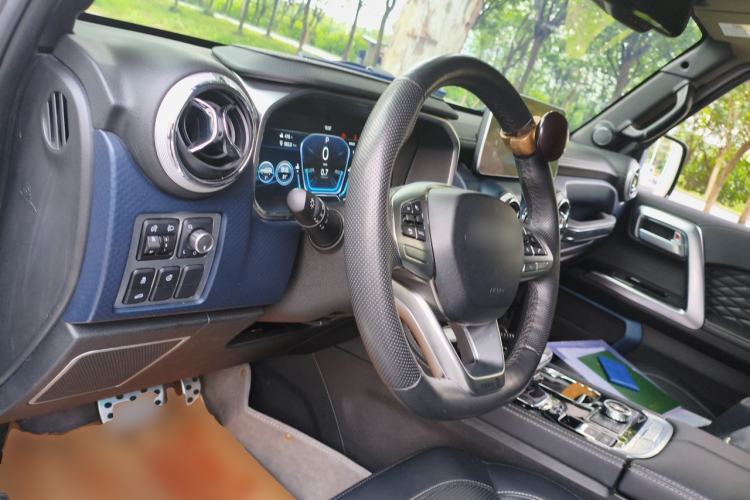 Used BAIC Off-Road BJ40 2022 2.0T Automatic Four-Wheel Drive Ring of the Tower Champion Edition Center Console