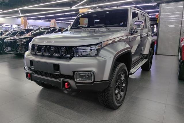Ojetý BAIC Off-Road BJ40 2022 2.0T Automatic Four-Wheel Drive Ring of the Tower Champion Edition