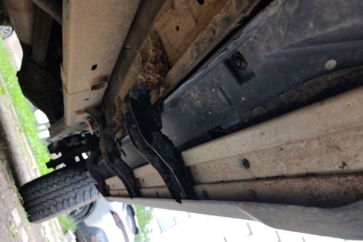 Used BAIC Off-Road BJ40 2022 2.0T Automatic Four-Wheel Drive Ring of the Tower Champion Edition Chassis Front Left