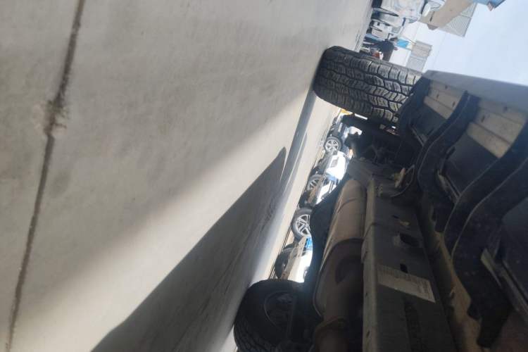 Used BAIC Off-Road BJ40 2022 2.0T Automatic Four-Wheel Drive Ring of the Tower Champion Edition Chassis Front Right
