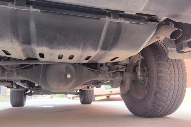 Used BAIC Off-Road BJ40 2022 2.0T Automatic Four-Wheel Drive Ring of the Tower Champion Edition Chassis Rear
