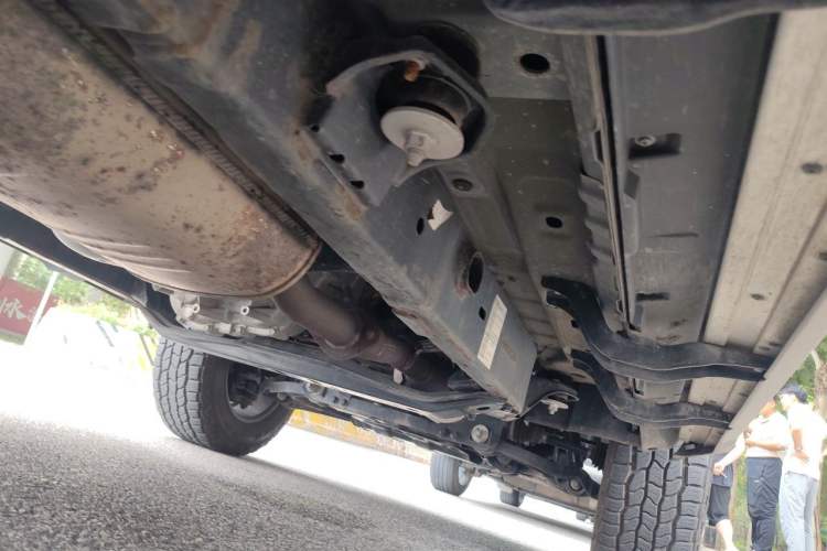 Used BAIC Off-Road BJ40 2022 2.0T Automatic Four-Wheel Drive Ring of the Tower Champion Edition Chassis Rear Right