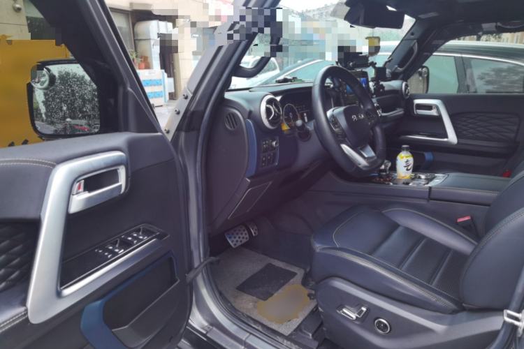 Used BAIC Off-Road BJ40 2022 2.0T Automatic Four-Wheel Drive Ring of the Tower Champion Edition Driver Seat