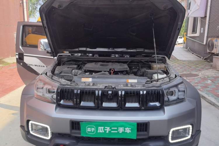 Used BAIC Off-Road BJ40 2022 2.0T Automatic Four-Wheel Drive Ring of the Tower Champion Edition Engine Bay