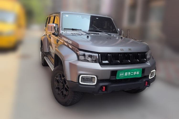 Used BAIC Off-Road BJ40 2022 2.0T Automatic Four-Wheel Drive Ring of the Tower Champion Edition Front Right 45 Deg