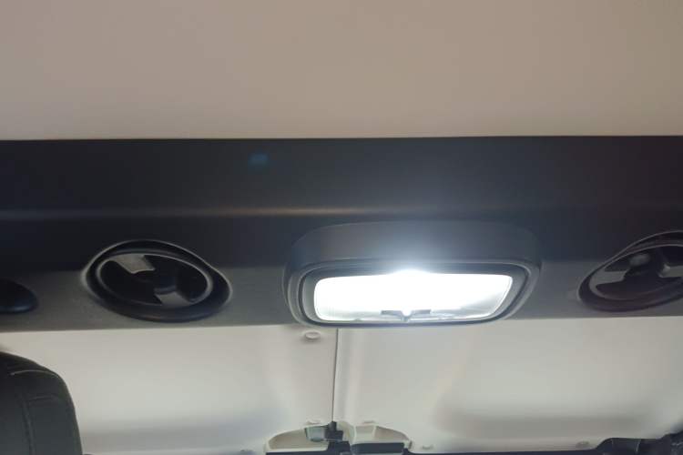 Used BAIC Off-Road BJ40 2022 2.0T Automatic Four-Wheel Drive Ring of the Tower Champion Edition Headliner