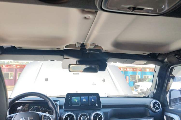Used BAIC Off-Road BJ40 2022 2.0T Automatic Four-Wheel Drive Ring of the Tower Champion Edition Headliner