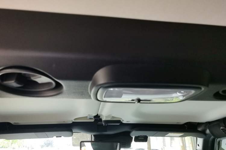 Used BAIC Off-Road BJ40 2022 2.0T Automatic Four-Wheel Drive Ring of the Tower Champion Edition Headliner