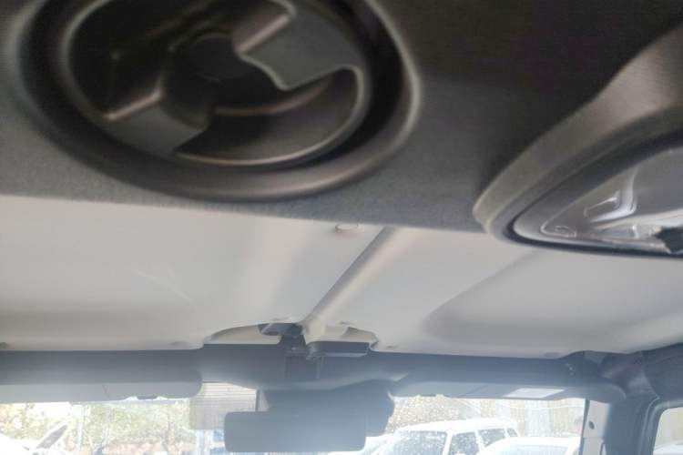 Used BAIC Off-Road BJ40 2022 2.0T Automatic Four-Wheel Drive Ring of the Tower Champion Edition Headliner