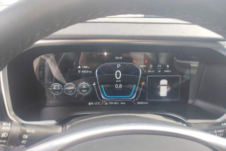Used BAIC Off-Road BJ40 2022 2.0T Automatic Four-Wheel Drive Ring of the Tower Champion Edition Instrument Cluster