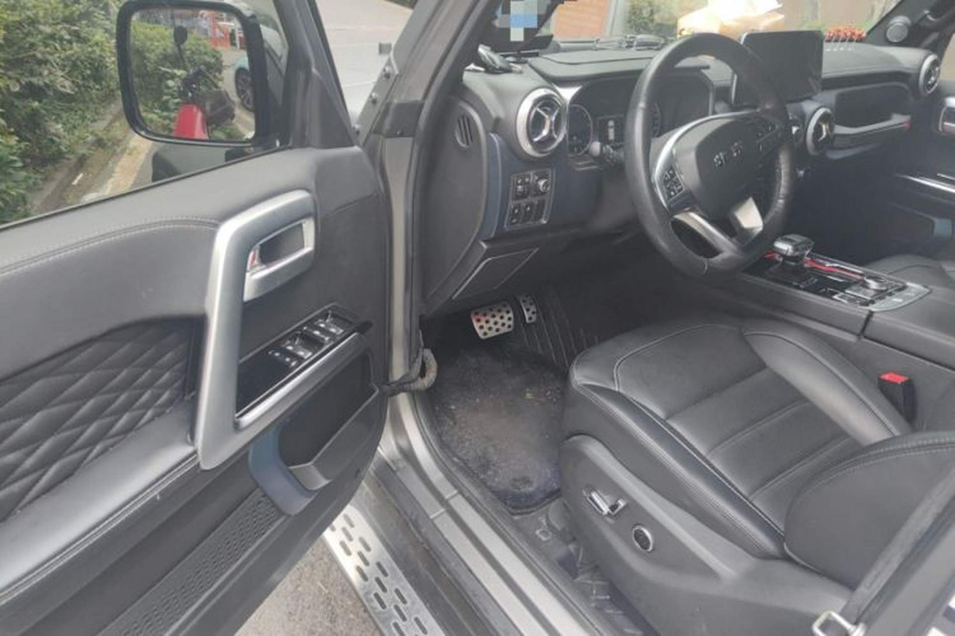 Used BAIC Off-Road BJ40 2022 2.0T Automatic Four-Wheel Drive Ring of the Tower Champion Edition Interior 3