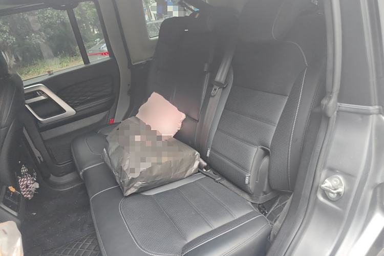 Used BAIC Off-Road BJ40 2022 2.0T Automatic Four-Wheel Drive Ring of the Tower Champion Edition Interior 4