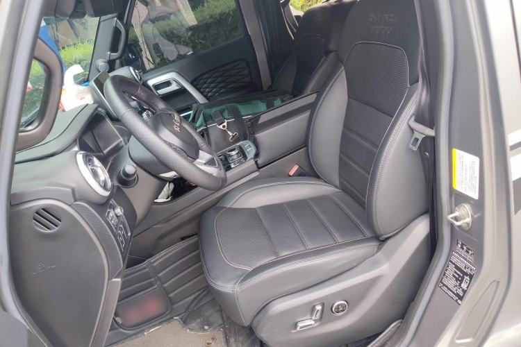 Used BAIC Off-Road BJ40 2022 2.0T Automatic Four-Wheel Drive Ring of the Tower Champion Edition Left Front Seat