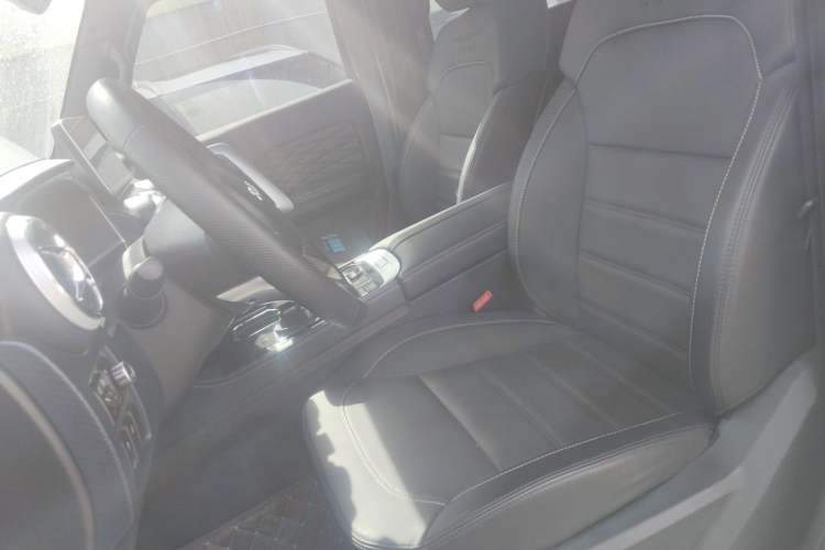 Used BAIC Off-Road BJ40 2022 2.0T Automatic Four-Wheel Drive Ring of the Tower Champion Edition Left Front Seat