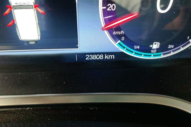 Used BAIC Off-Road BJ40 2022 2.0T Automatic Four-Wheel Drive Ring of the Tower Champion Edition Odometer Close Up