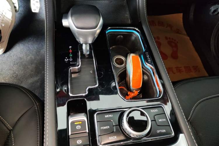 Used BAIC Off-Road BJ40 2022 2.3T Automatic All-Wheel Drive Excellence Edition Gear Lever