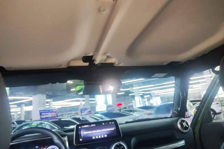 Used BAIC Off-Road BJ40 2022 2.3T Automatic All-Wheel Drive Excellence Edition Headliner
