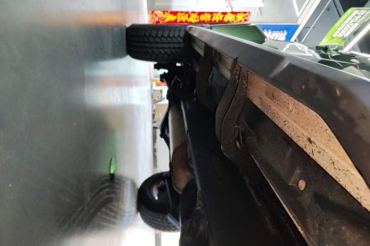 Used BAIC Off-Road BJ40 2022 2.3T Automatic All-Wheel Drive Excellence Edition Right Side Sill