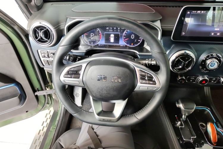 Used BAIC Off-Road BJ40 2022 2.3T Automatic All-Wheel Drive Excellence Edition Steering Wheel