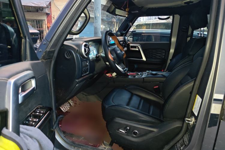 Used BAIC Off-Road BJ40 2022 2.0T Automatic Four-Wheel Drive Ring of the Tower Champion Edition Driver Seat