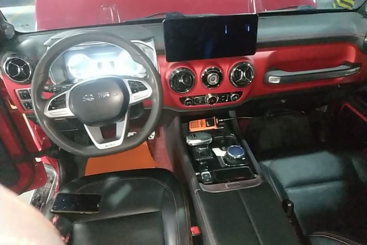 Used BAIC Off-Road BJ40 2022 2.0T Automatic Four-Wheel Drive Business Edition Center Console
