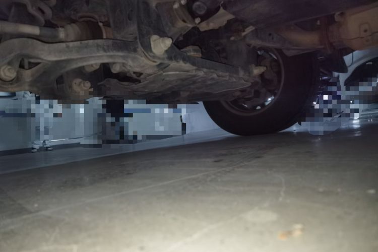 Used BAIC Off-Road BJ40 2022 2.0T Automatic Four-Wheel Drive Business Edition Chassis Front Left