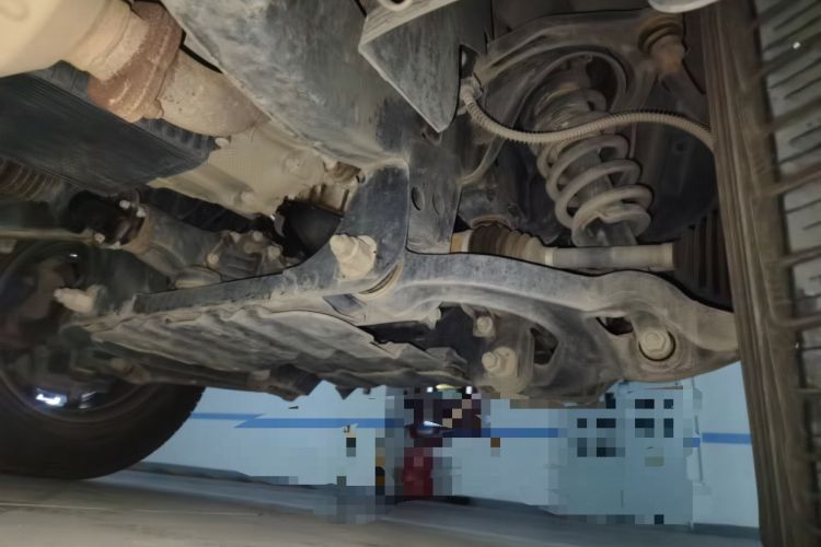 Used BAIC Off-Road BJ40 2022 2.0T Automatic Four-Wheel Drive Business Edition Chassis Front Right