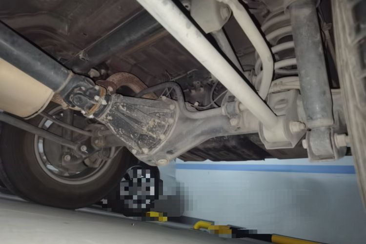 Used BAIC Off-Road BJ40 2022 2.0T Automatic Four-Wheel Drive Business Edition Chassis Rear Left