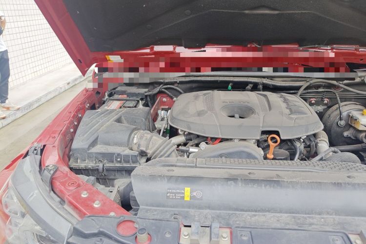 Used BAIC Off-Road BJ40 2022 2.0T Automatic Four-Wheel Drive Business Edition Engine Bay Right