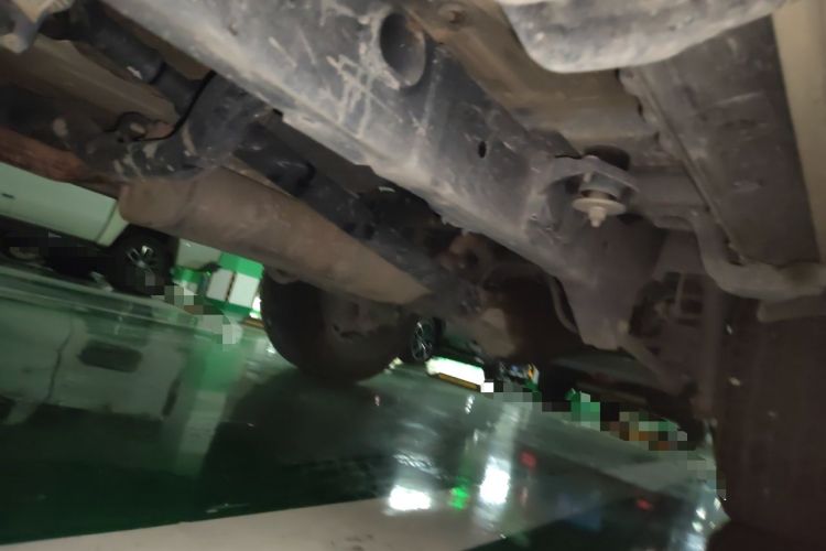 Used BAIC Off-Road BJ40 2022 2.0T Automatic Four-Wheel Drive Ring of the Tower Champion Edition Chassis Front Left