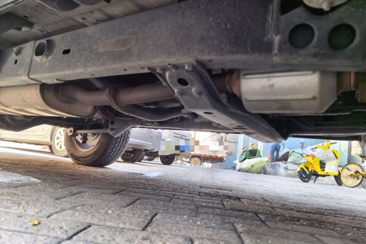 Used BAIC Off-Road BJ40 2022 2.0T Automatic Four-Wheel Drive Ring of the Tower Champion Edition Chassis Front Right